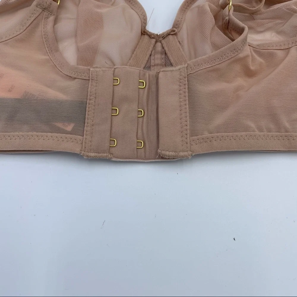 Victoria Secret Unlined Mesh Plunge Bra Sz 32B